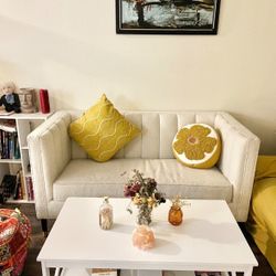 Sofa Loveseat - MUST GO TODAY 