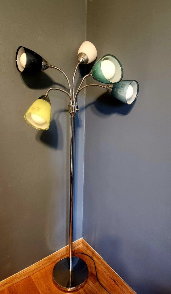 Gooseneck Floor Lamp