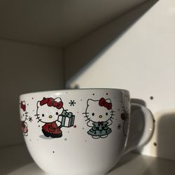 Hello Kitty Christmas mug