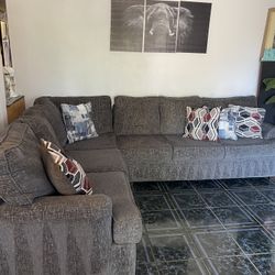 Sectional Couch/ Sala