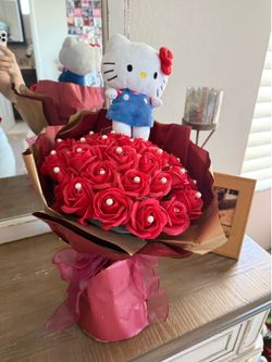 Hello kitty artificial flower bouquet