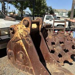 Excavator Bucket 