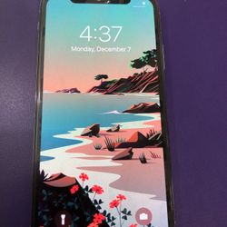 Factory unlocked iPhone x 64 gb, excellent conditions store warranty 