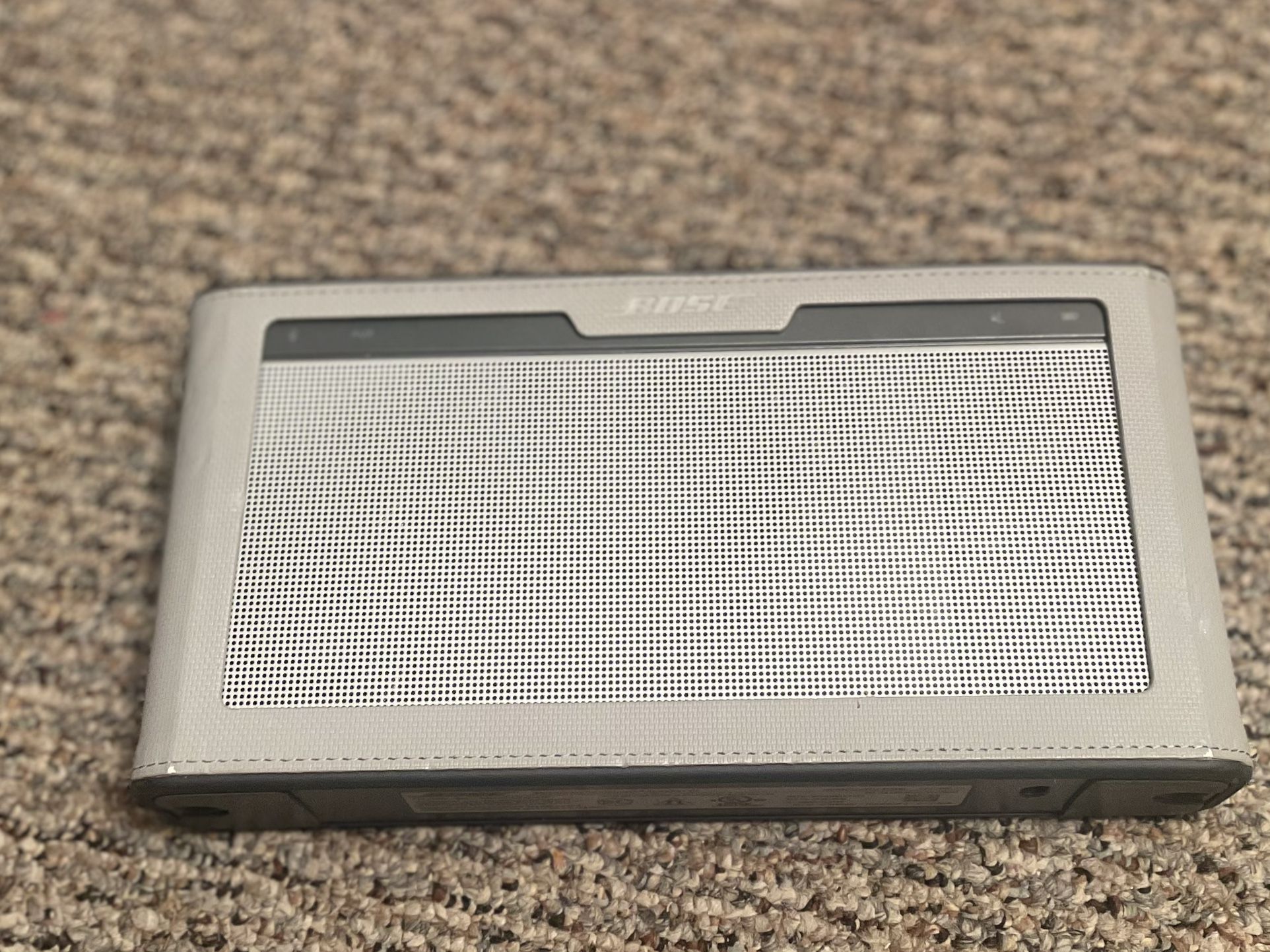 Bose Soundlink Bluetooth Speaker