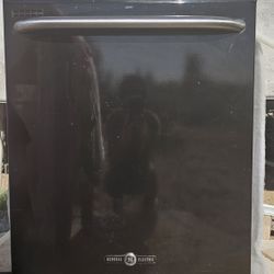GE Artistry Dishwasher