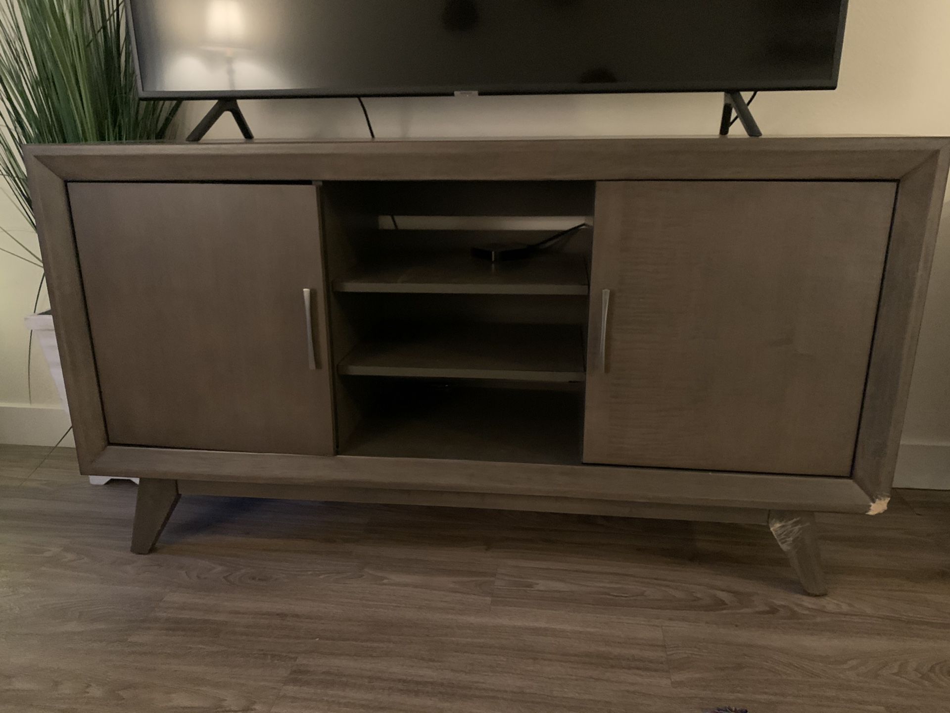 65” tv stand