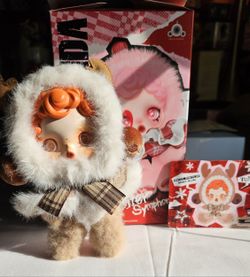 POP MART SKULLPANDA Winter Symphony Series Plush blind box