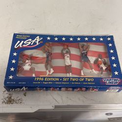Team USA 1996 Basketball Starting Lineup Set
