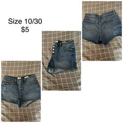 Mid-rise denim Shorts