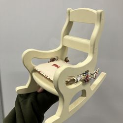 Vintage Muffy Vanderbear Plush Teddy Bear Doll Rocking Chair