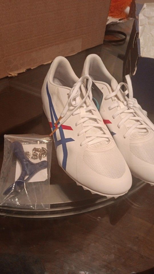 Asics Hyper MD 7 Size 9 Men White/Classic Red Running And Track Shoes 