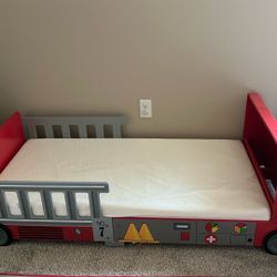 Kids Fire Truck Bed