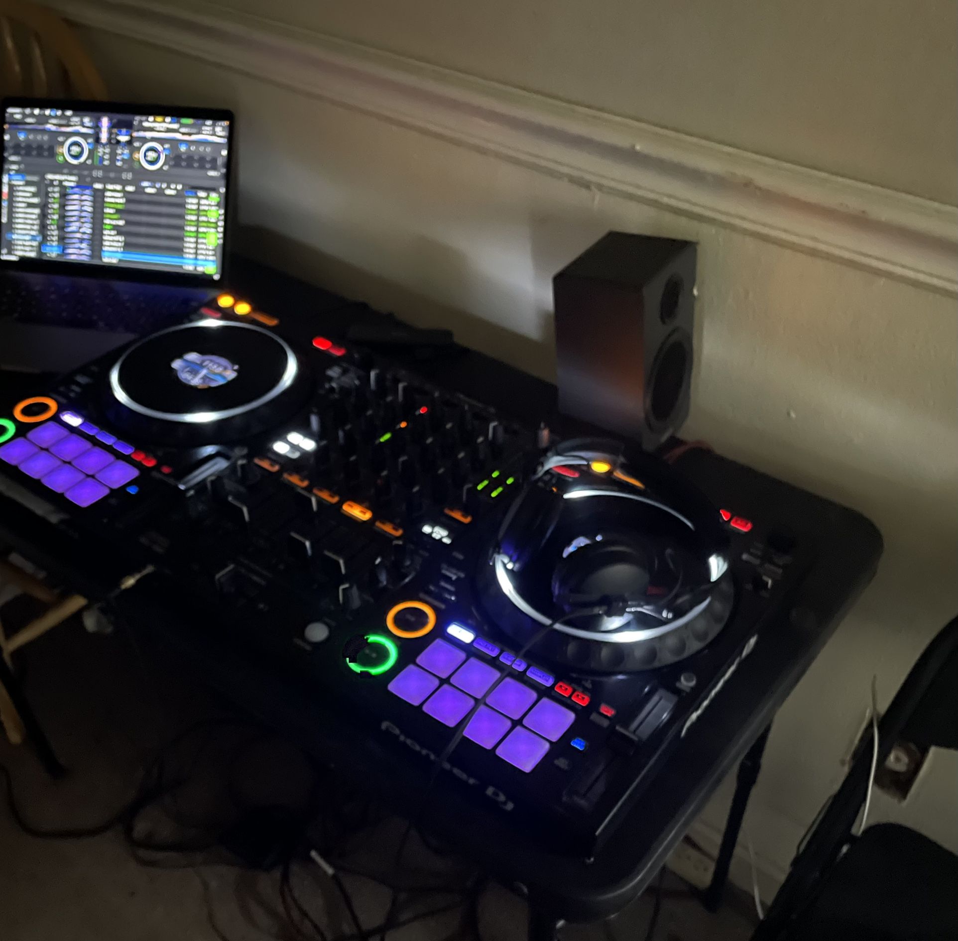 PIONEER DJ DDJ 1000 REKORDBOX With Travel Case