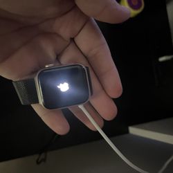 apple watch series SE 40mm
