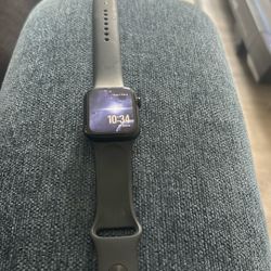 Apple Watch SE 2 