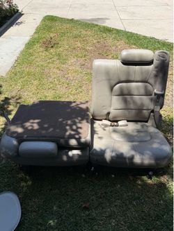 2002 escalade 3rd row seats