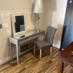 Silver Entry Way Mirrored Table Chair Mirror & Lamp 