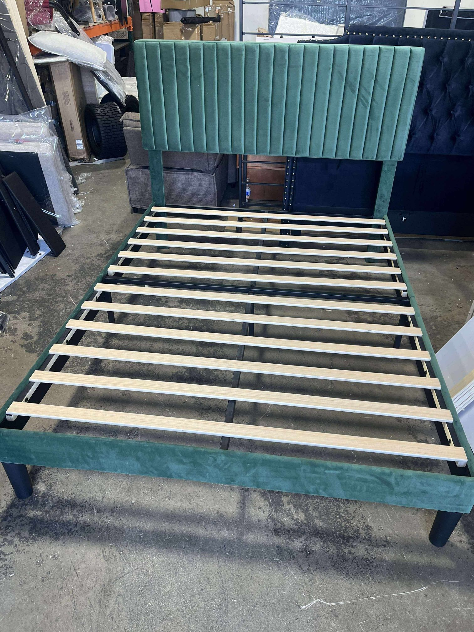 NEW - Queen Size Bed Frame - Upholstered Platform Bed with Adjustable Headboard