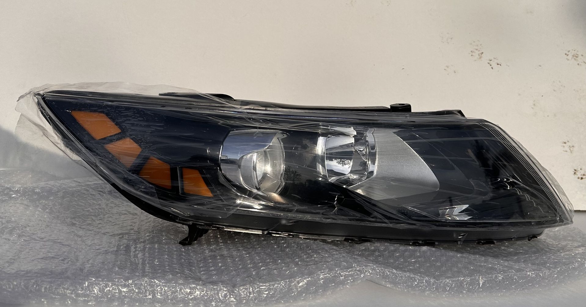 Kia Optima 2011 2012 2013 Headlight Headlamp
