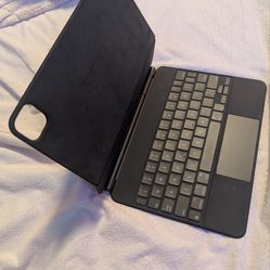 Ipad pro 11" keyboard