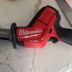 Milwaukee Hackzall 