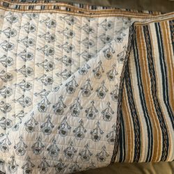 ThredUp Twin XL Reversible Quilt And Sham