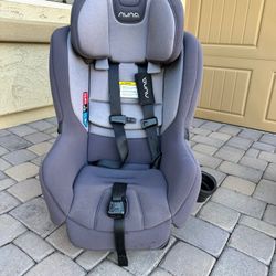 2017 Nuna Rava Car Seat 