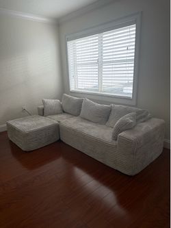 Sectional boneless couch