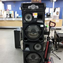 Vintage Sony HCD Shake 5 with speakers and cords