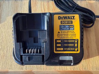 DeWalt DCB112 Charger Brand New