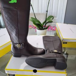 Boots Liz Claiborne  Dark Brown.  N 6