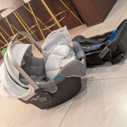 Nuna Pipa Infant Carseat With Base & Cushions 