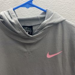 Nike XL Gray & Pink Tshirt
