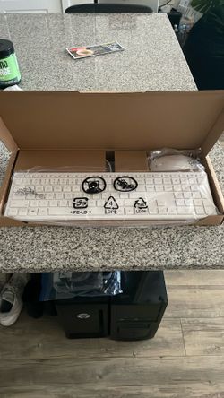 Brand New HP Keyboard & Mouse
