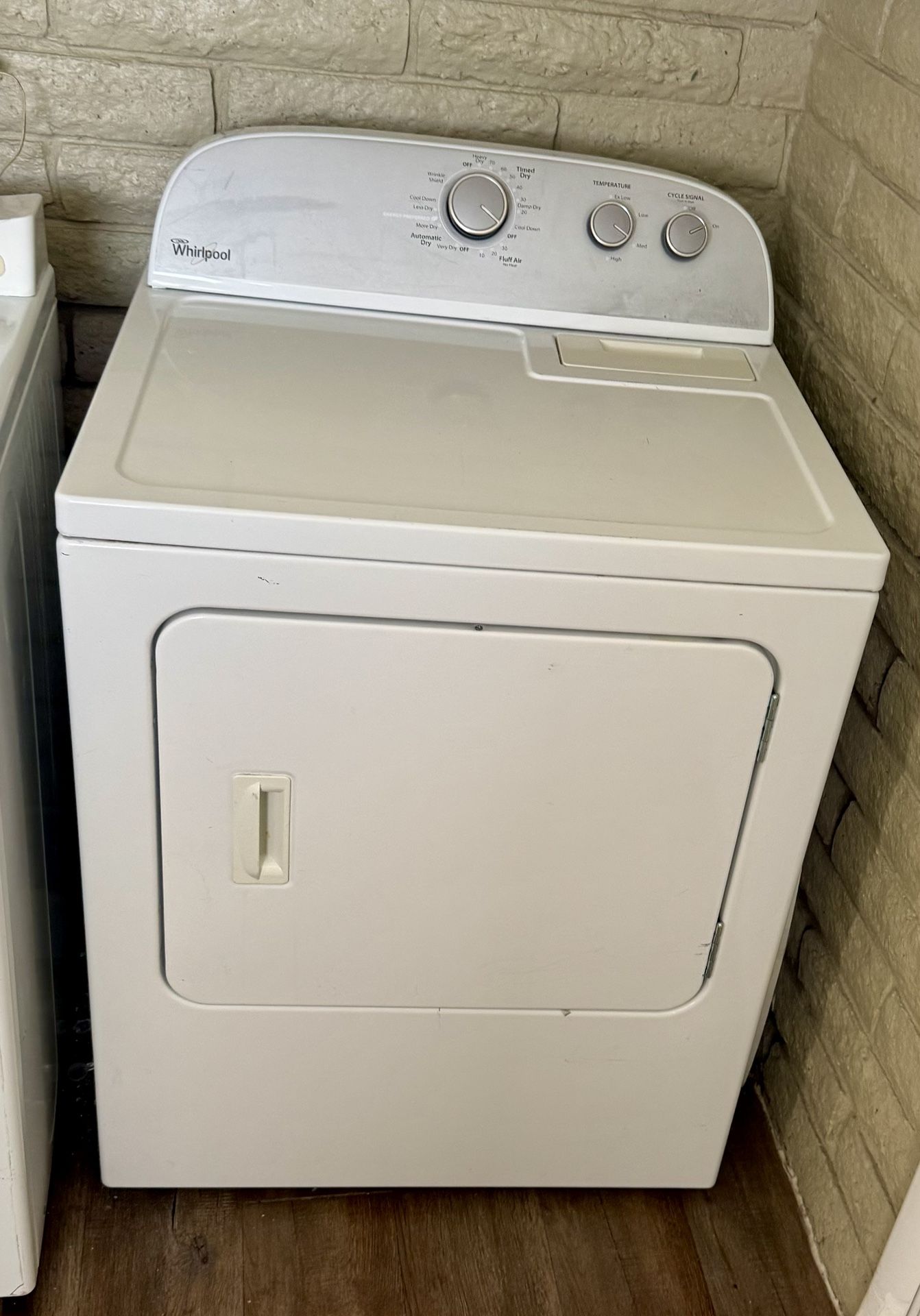 Electric Dryer Whirlpool 30"- Reliable, and Feature-Packed!