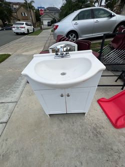 Garage sale | Sink