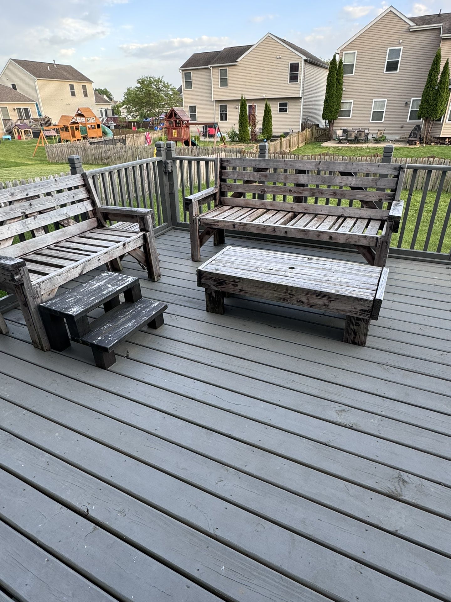 Wooden Patio Furniture 