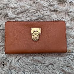  Micheal Kors Wallet 