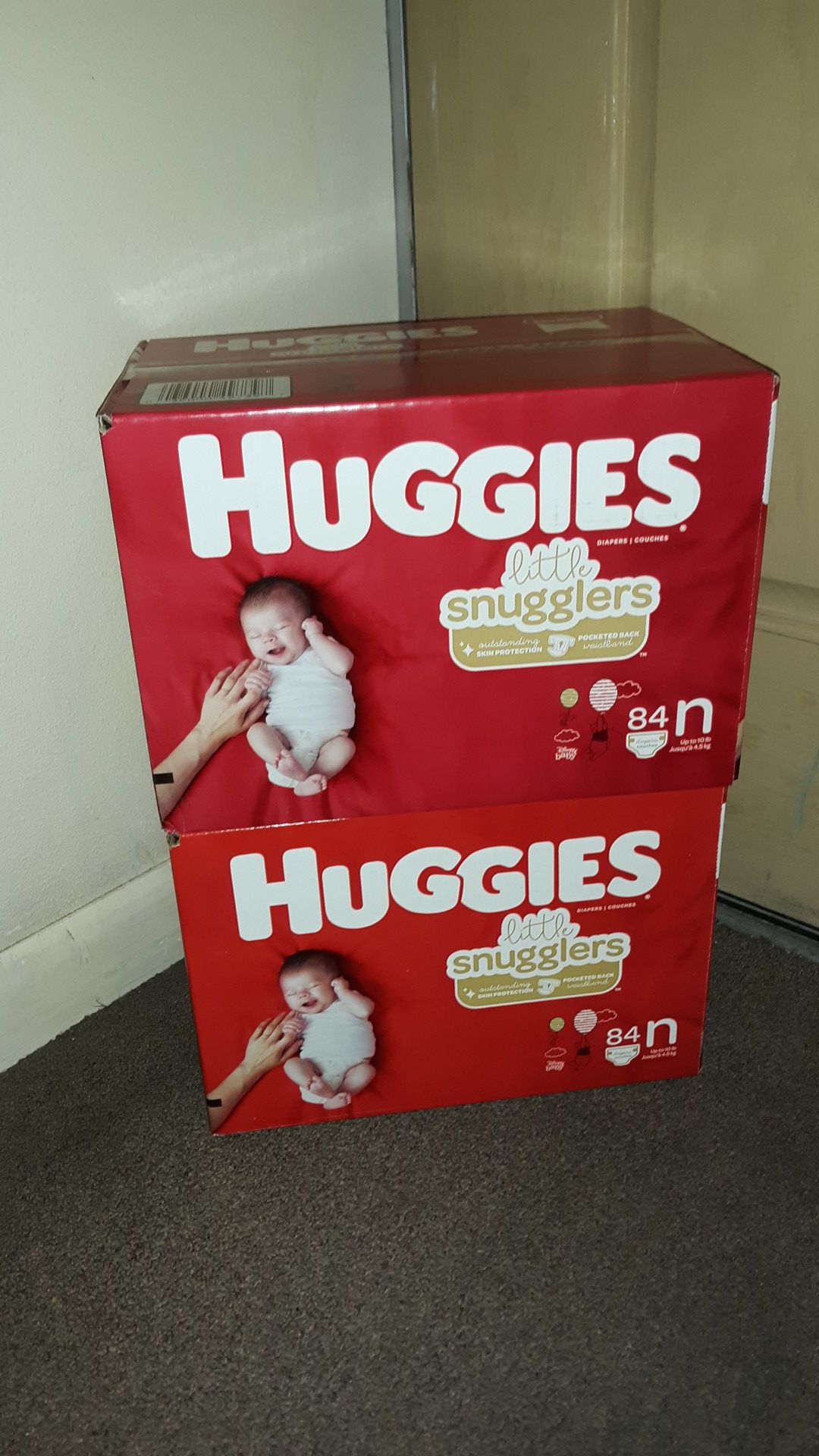 Diapers Huggies Little Snugglers size New Born (168 count total Diapers) both boxes for $35 other sizes available PAÑALES otros tamaños disponible