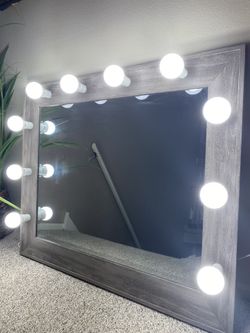 Brand New Luxury Professional Makeup Vanity Mirror Wooden Gray