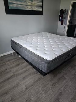 King mattress ( city furniture)