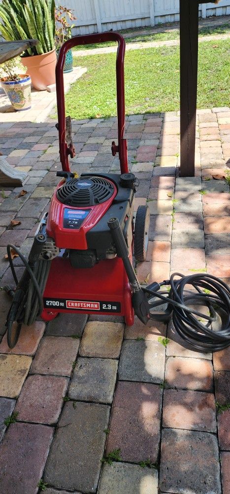 PRESSURE CLEANER