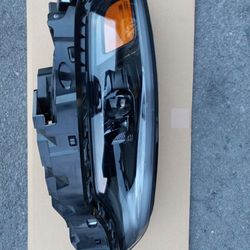 Original HeadLamp Jeep Cherokee 2020 Used Parts 