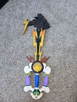 Kingdom Hearts Hero's Origin Foam Keyblade Collectible Cosplay Prop