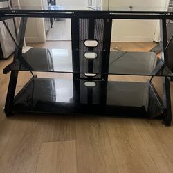 Table for tv
