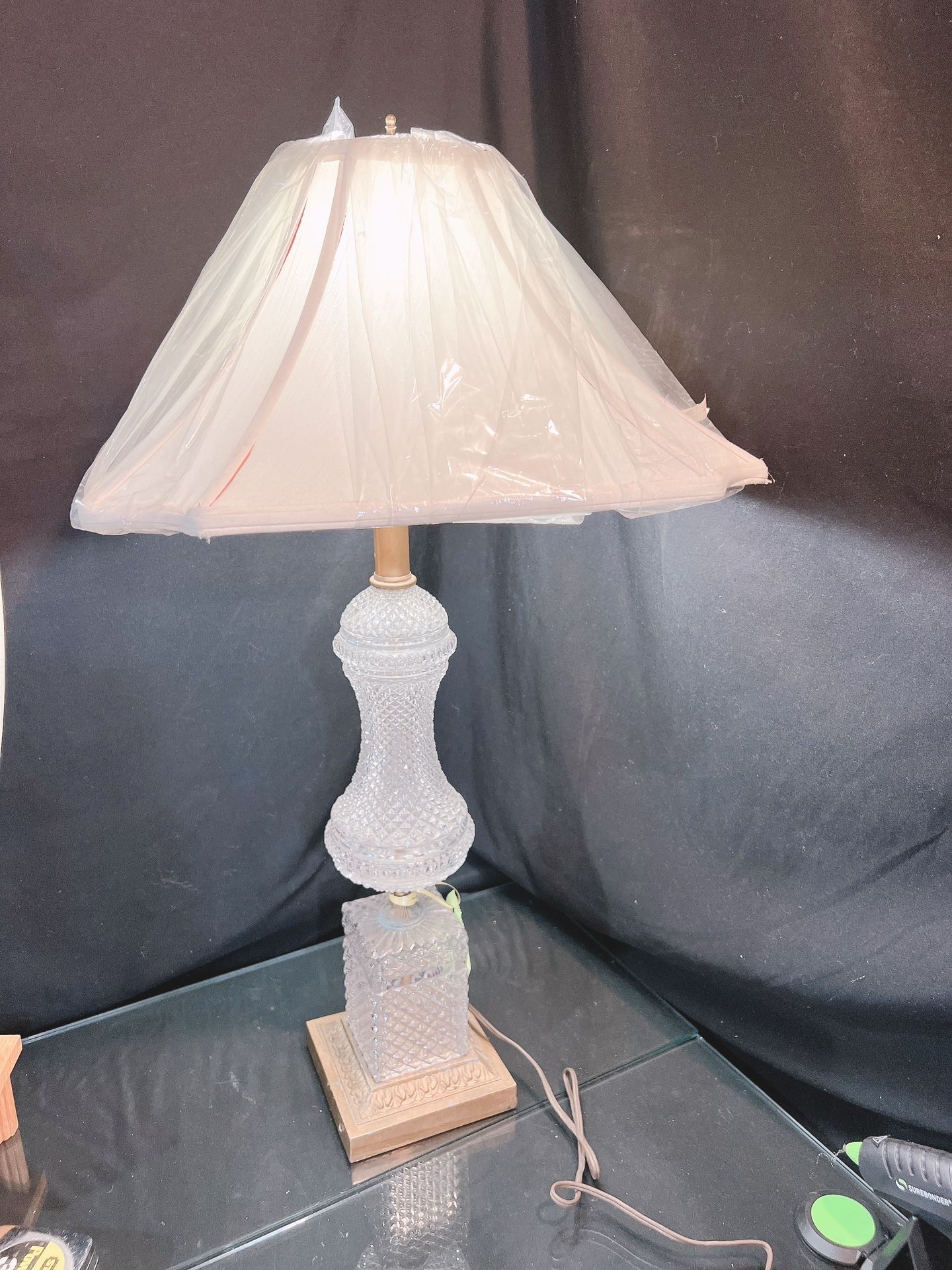Decorative Vintage Table Lamp With Shade