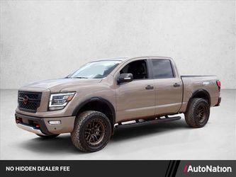 2024 Nissan TITAN