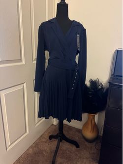 Pleated navy blue dress collared size large