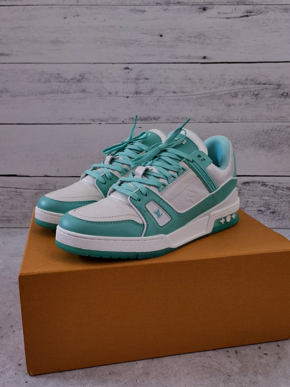Louis Vuitton LV Trainer Sneakers Mint Green White LV8 US9-9.5