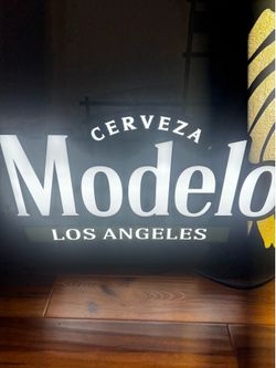 Modelo LED sign